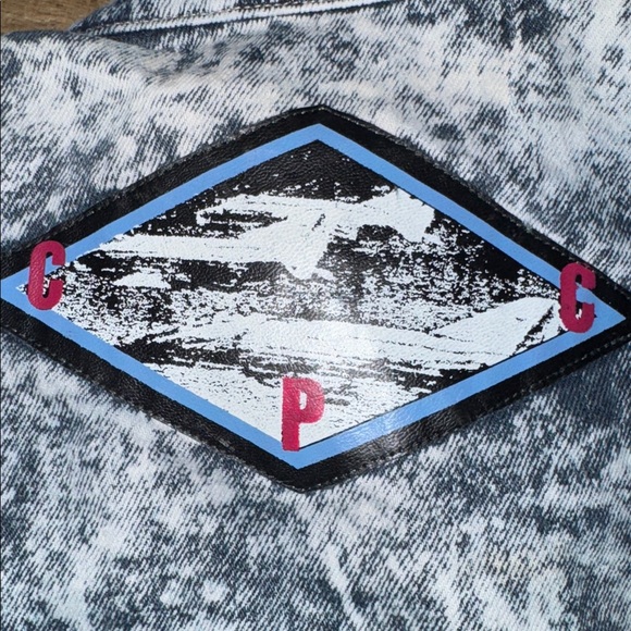 Vintage 80s "Checkpoint Charlie" Acid Wash Denim Jacket - Size XL - Picture 10 of 11